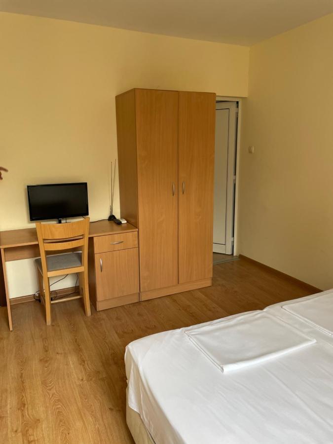 Комплекс За Гости Малки Воден Hotel Malki Voden Exterior photo